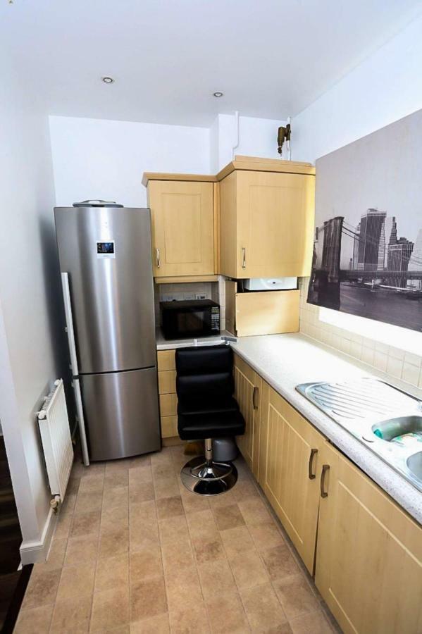 Modern 2 Bedroom Apartment London Luaran gambar