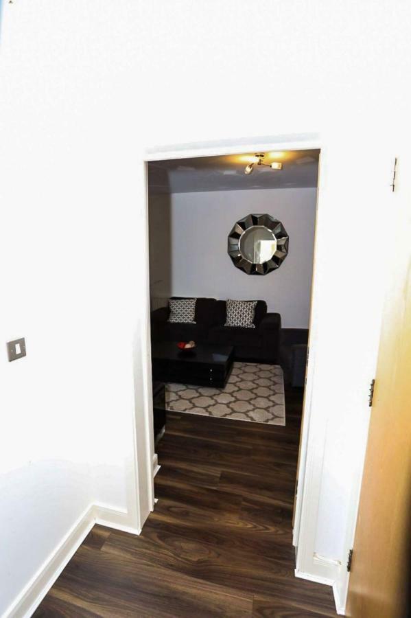 Modern 2 Bedroom Apartment London Luaran gambar