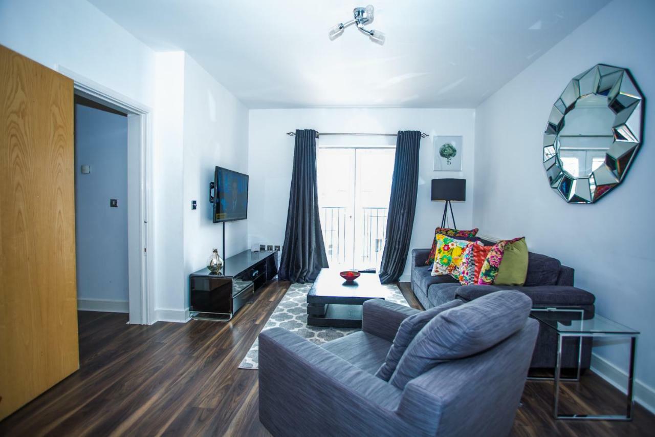 Modern 2 Bedroom Apartment London Luaran gambar