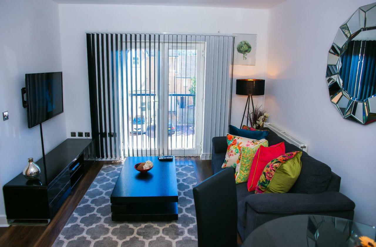 Modern 2 Bedroom Apartment London Luaran gambar
