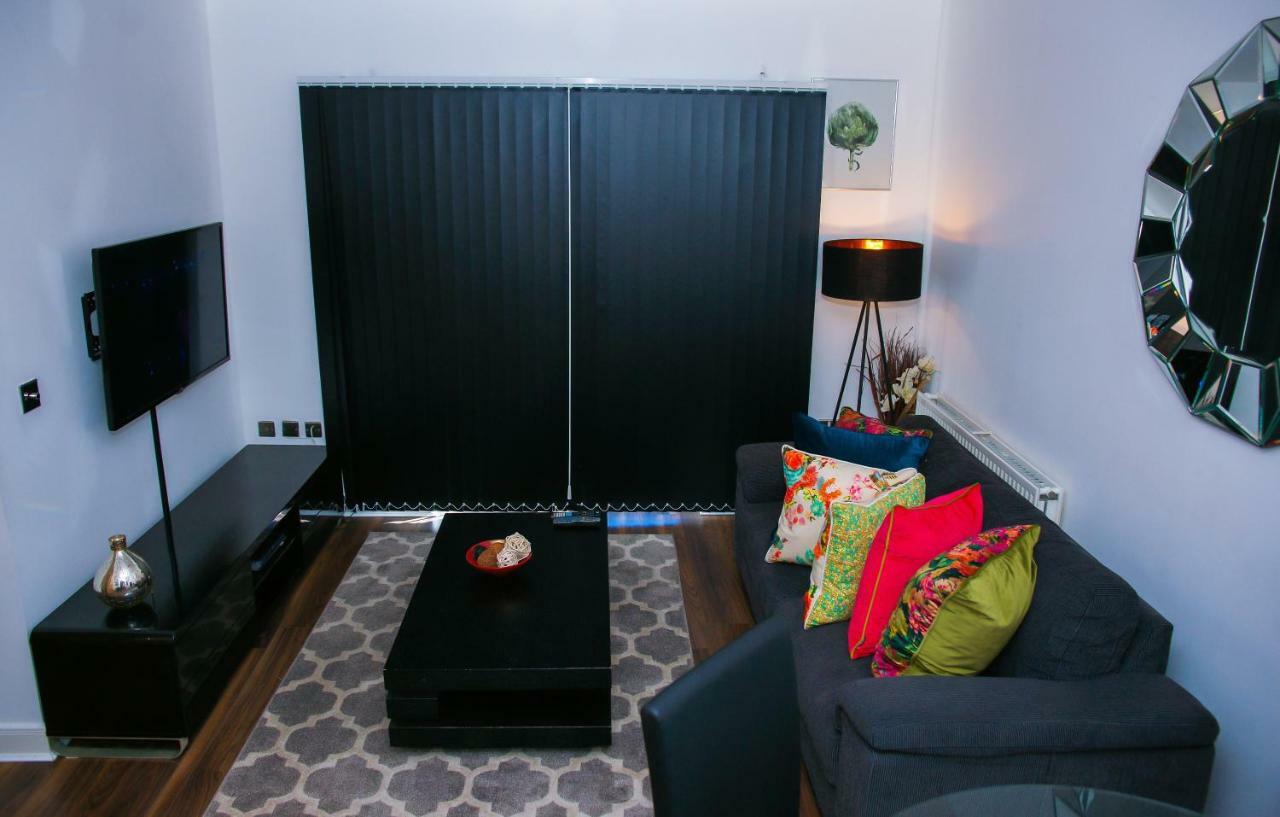Modern 2 Bedroom Apartment London Luaran gambar