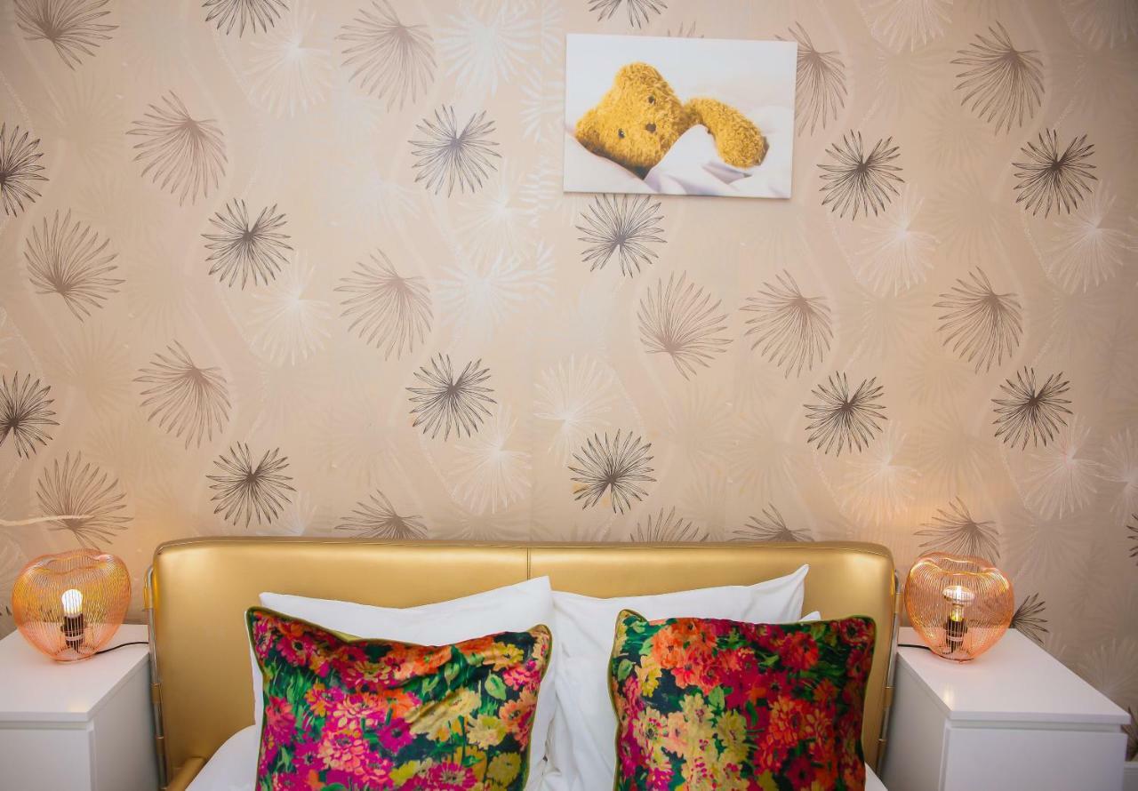 Modern 2 Bedroom Apartment London Luaran gambar